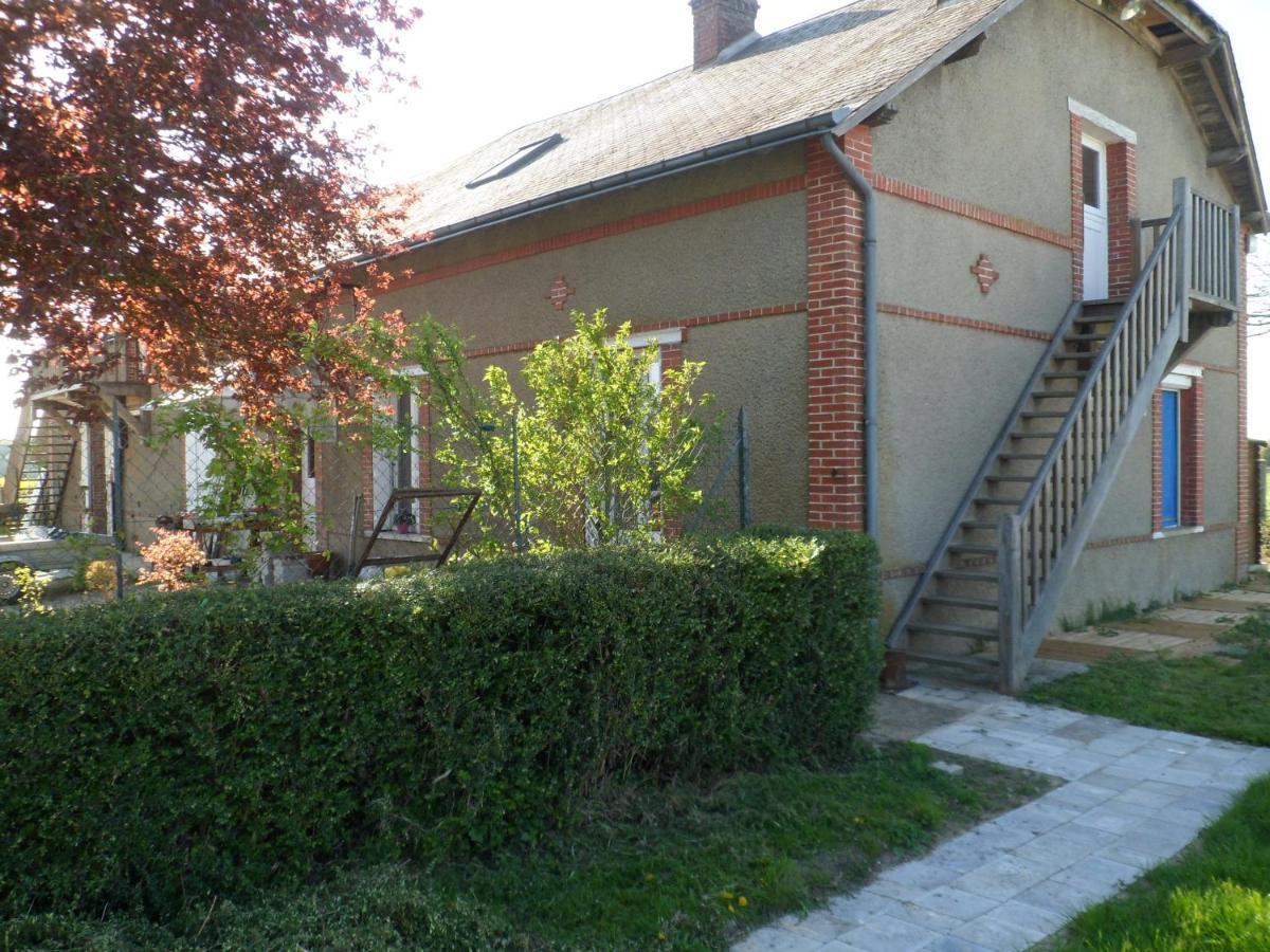 L'Etape De St Hilaire La Gravelle Bed & Breakfast Saint-Hilaire-la-Gravelle Exterior photo